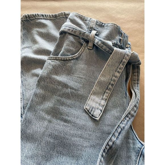 π Paper Bag Waist Mom Jeans - Picture 4 of 12